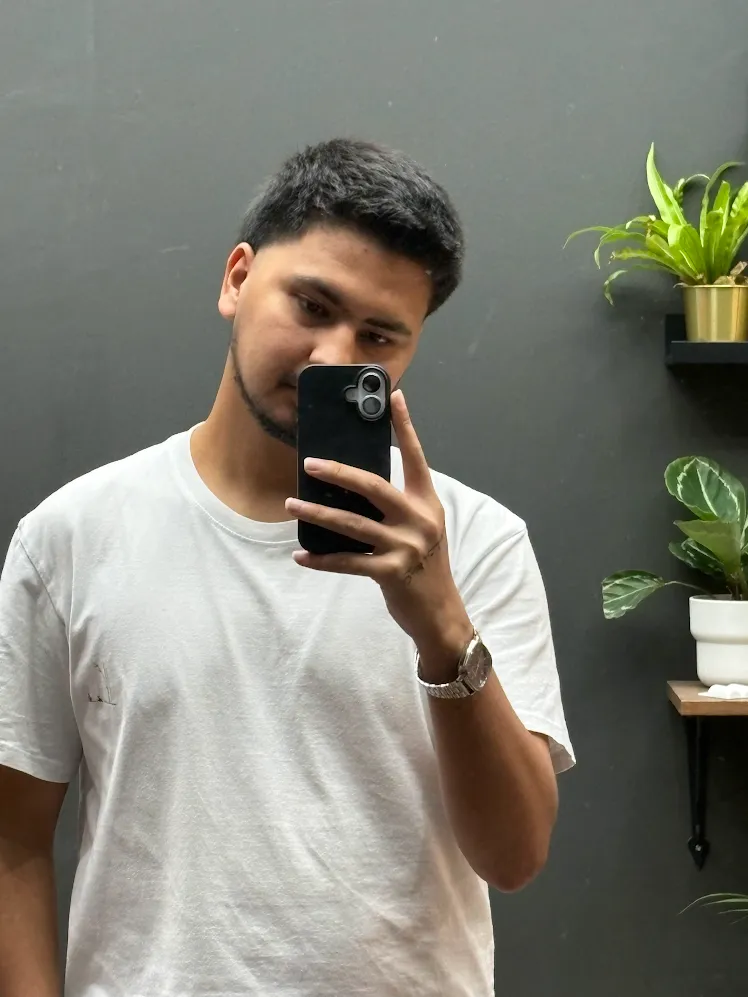 Sajad Ahmadi, Barber · Fades & Men's Haircuts
